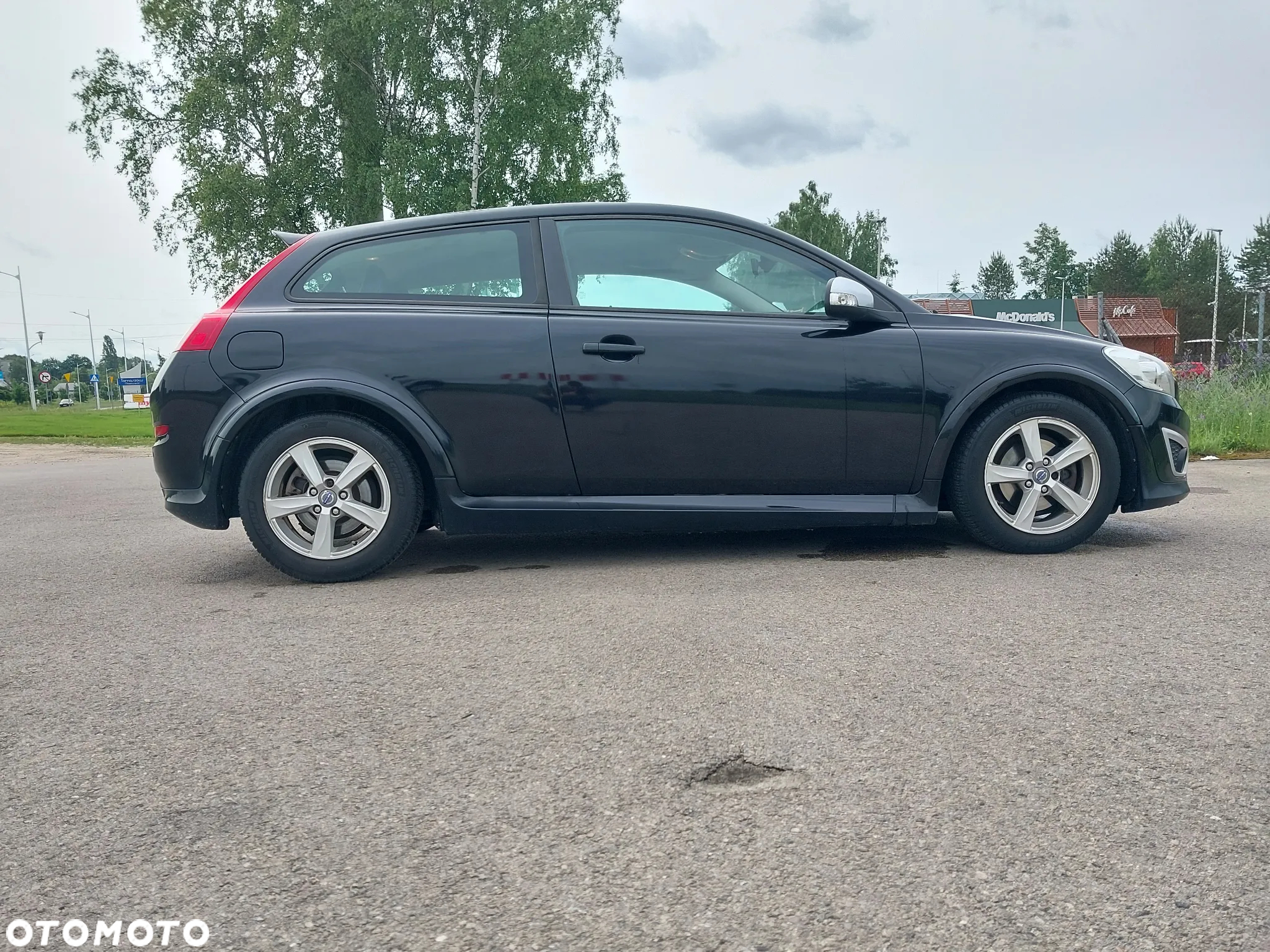 Volvo C30 D2 R-Design - 11