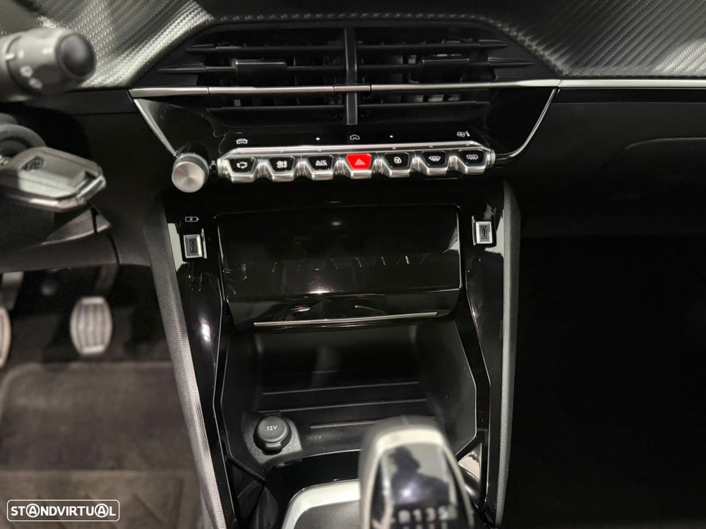 Peugeot 2008 1.2 PureTech Allure - 11