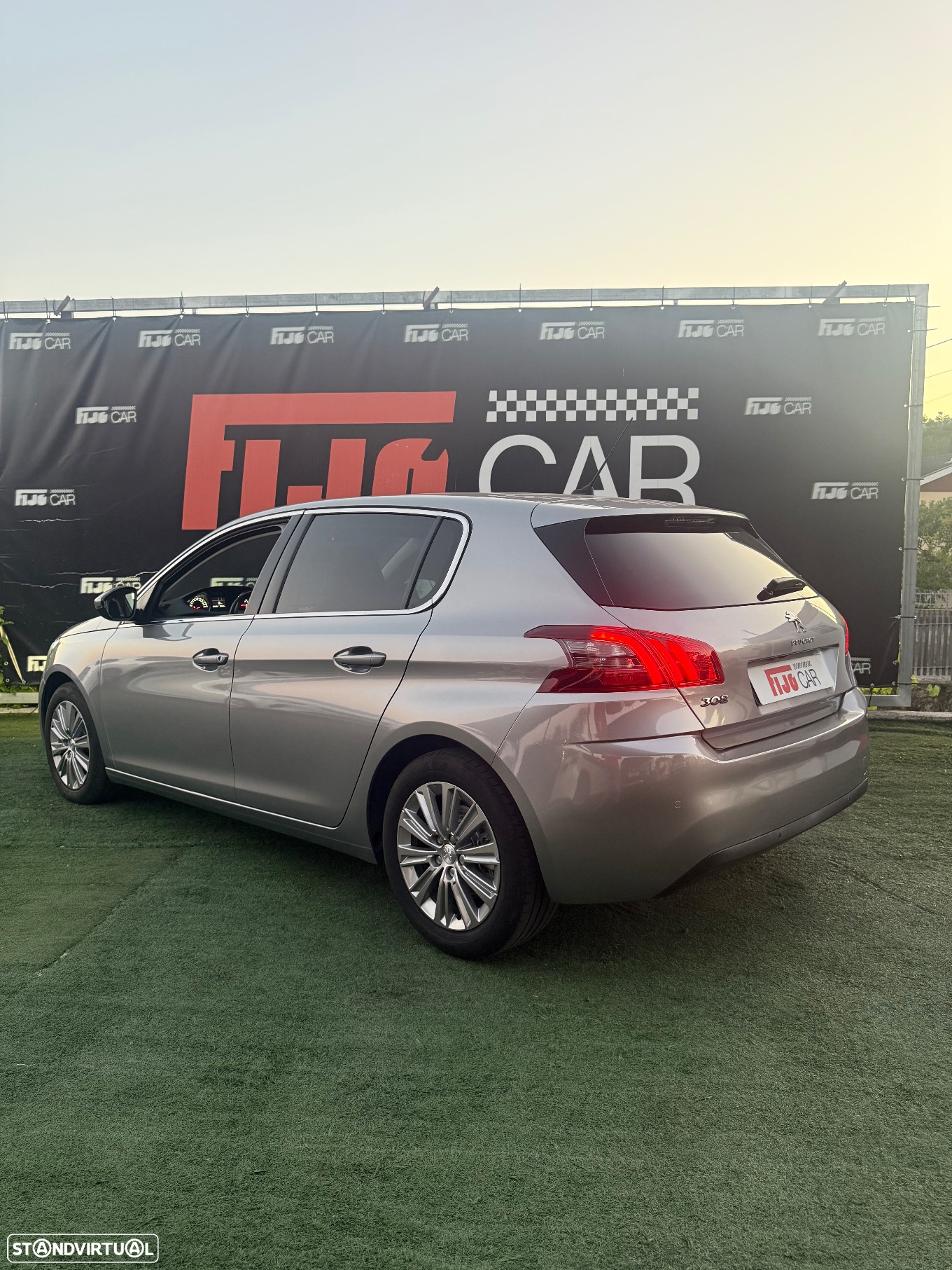 Peugeot 308 1.2 PureTech Allure - 5