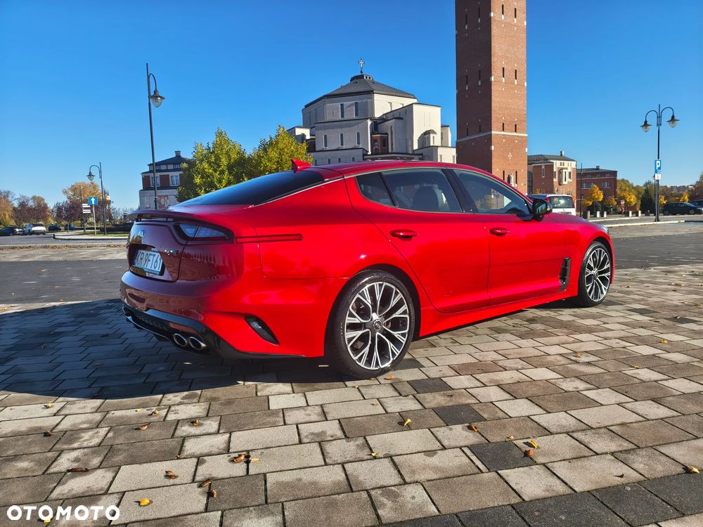 Kia Stinger 2.0 T-GDI GT Line - 9