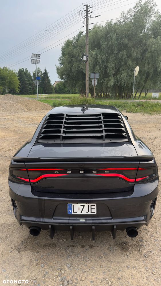 Dodge Charger - 9