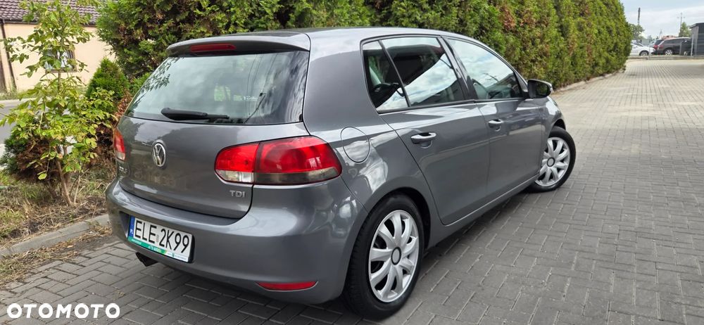 Volkswagen Golf 2.0 TDI DPF Comfortline 119 g - 16