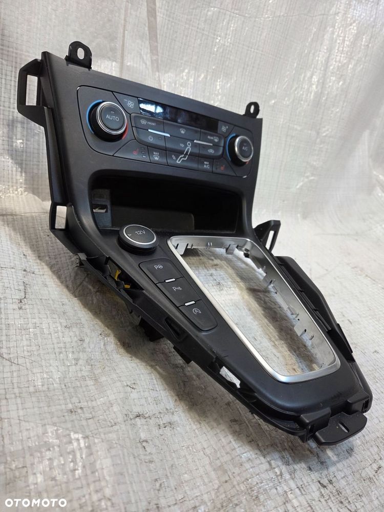 Panel środkowy ramka FORD FOCUS MK3 LIFT  Panel klimatyzacji F1ET-18C612-DJ - 2