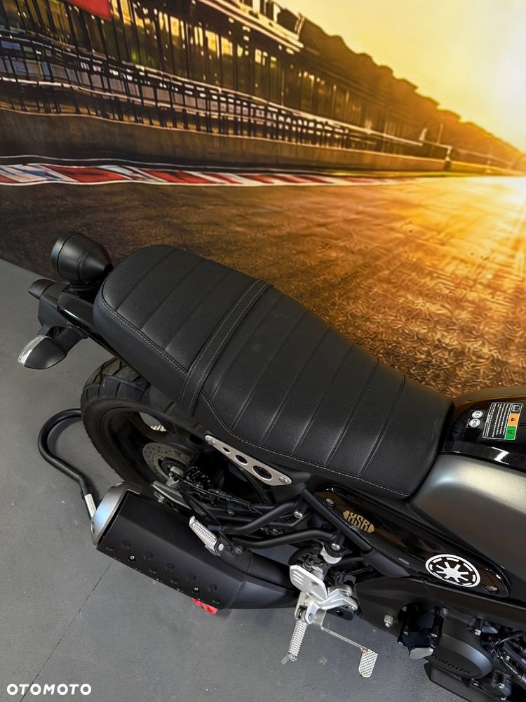 Yamaha XSR - 7