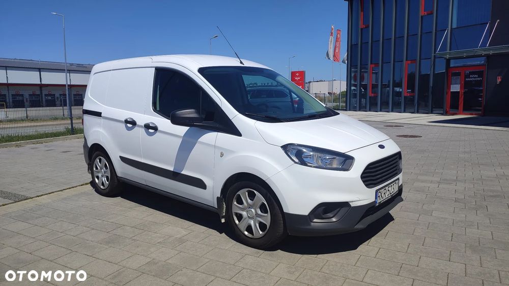 Ford TRANSIT COURIER - 2