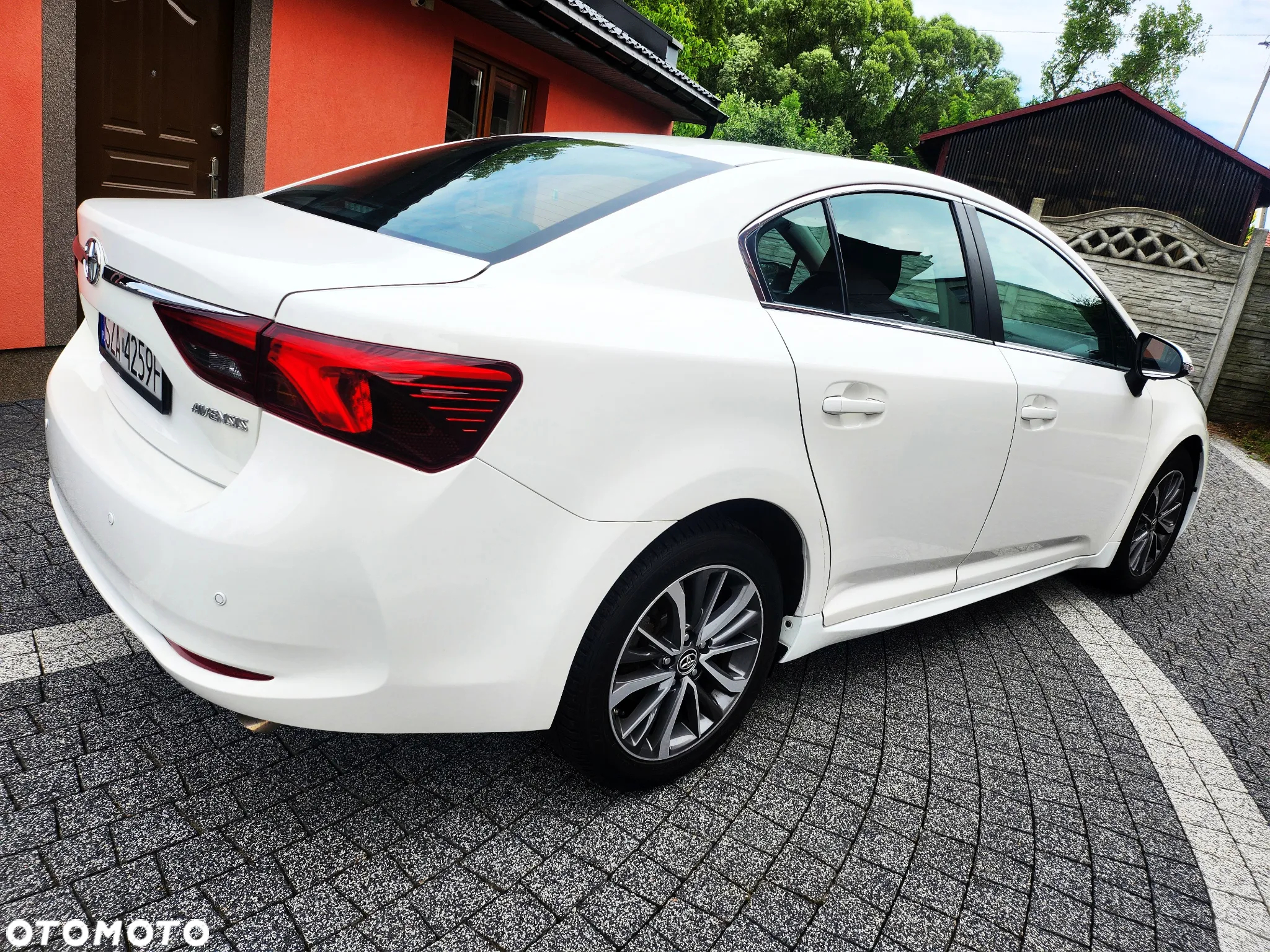 Toyota Avensis - 3