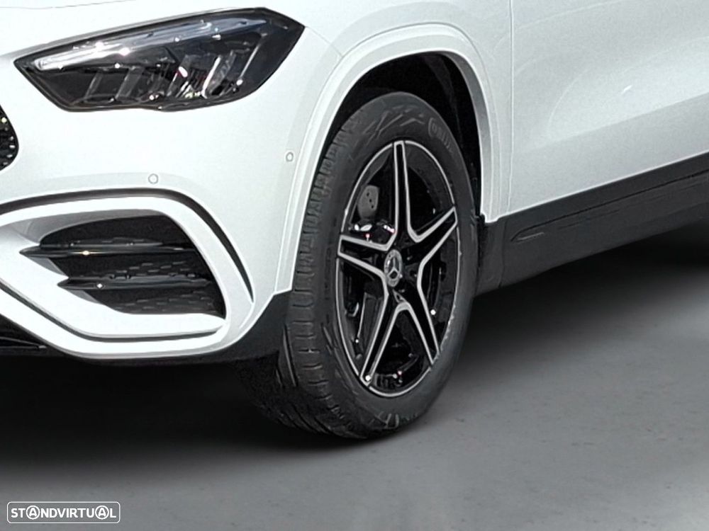 Mercedes-Benz GLA 250 e AMG Line - 4