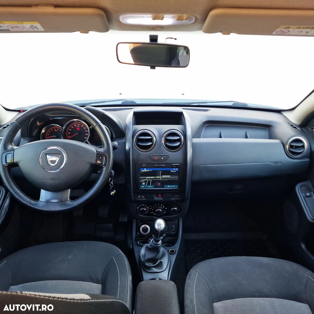 Dacia Duster 1.2 TCe 4x4 Laureate - 3