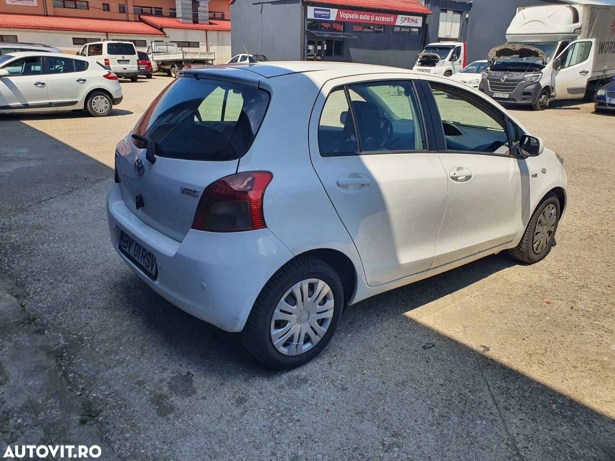 Toyota Yaris - 3