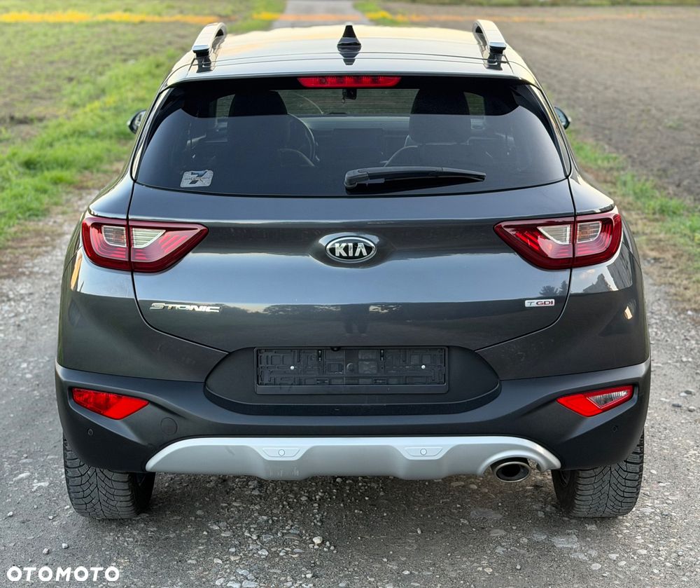 Kia Stonic - 12