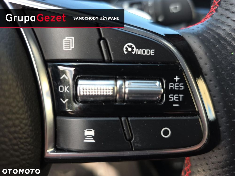 Kia ProCeed 1.6 T-GDI GT DCT - 24