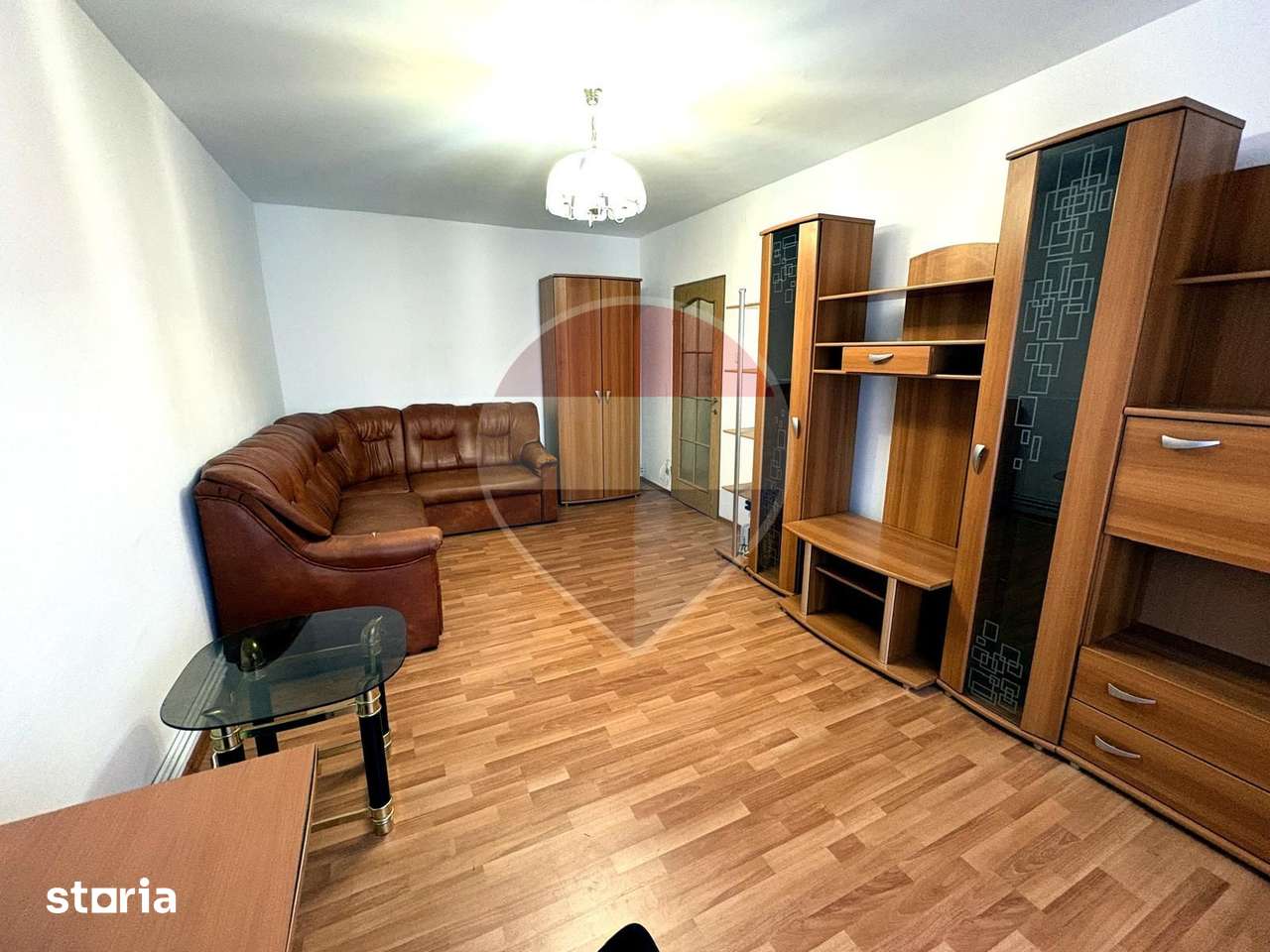 Apartament spatios 3 camere Etaj 1 BRÂNDUȘELOR-BRASOV — fotografia 1