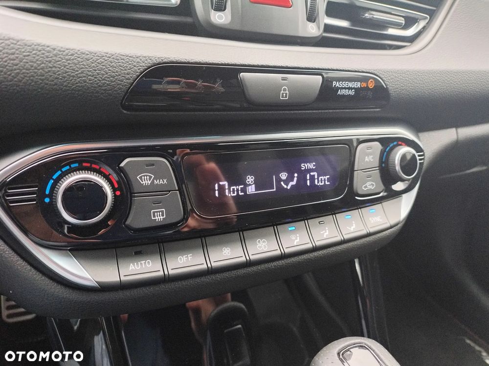 Hyundai i30 1.6 T-GDI DCT N Line - 27