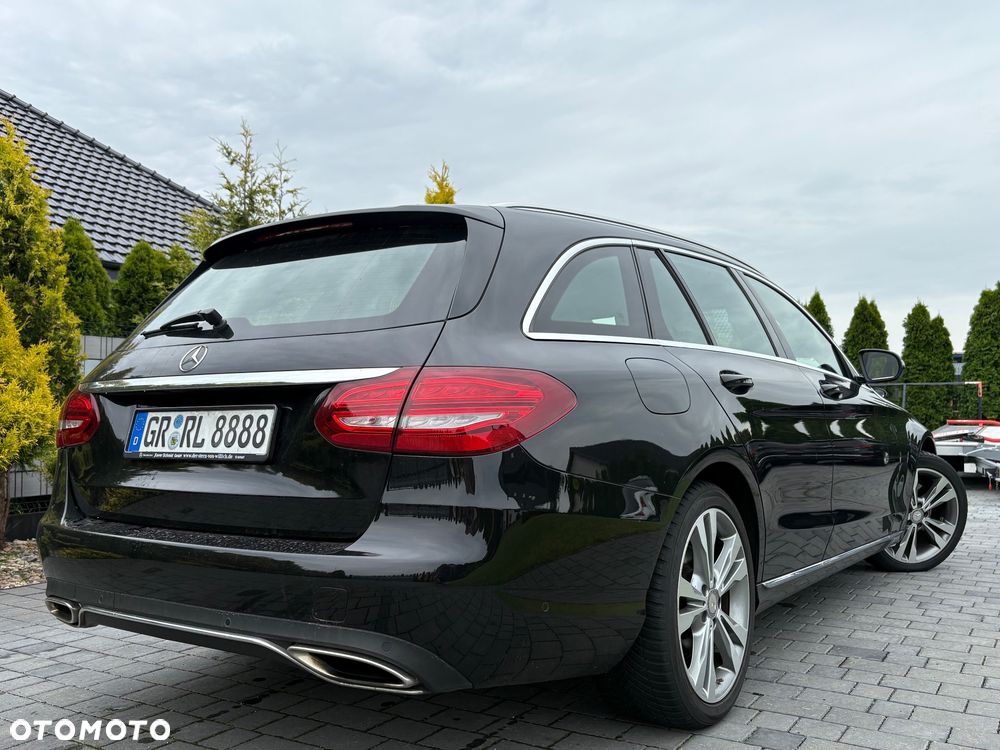 Mercedes-Benz Klasa C 300 7G-TRONIC Avantgarde - 4