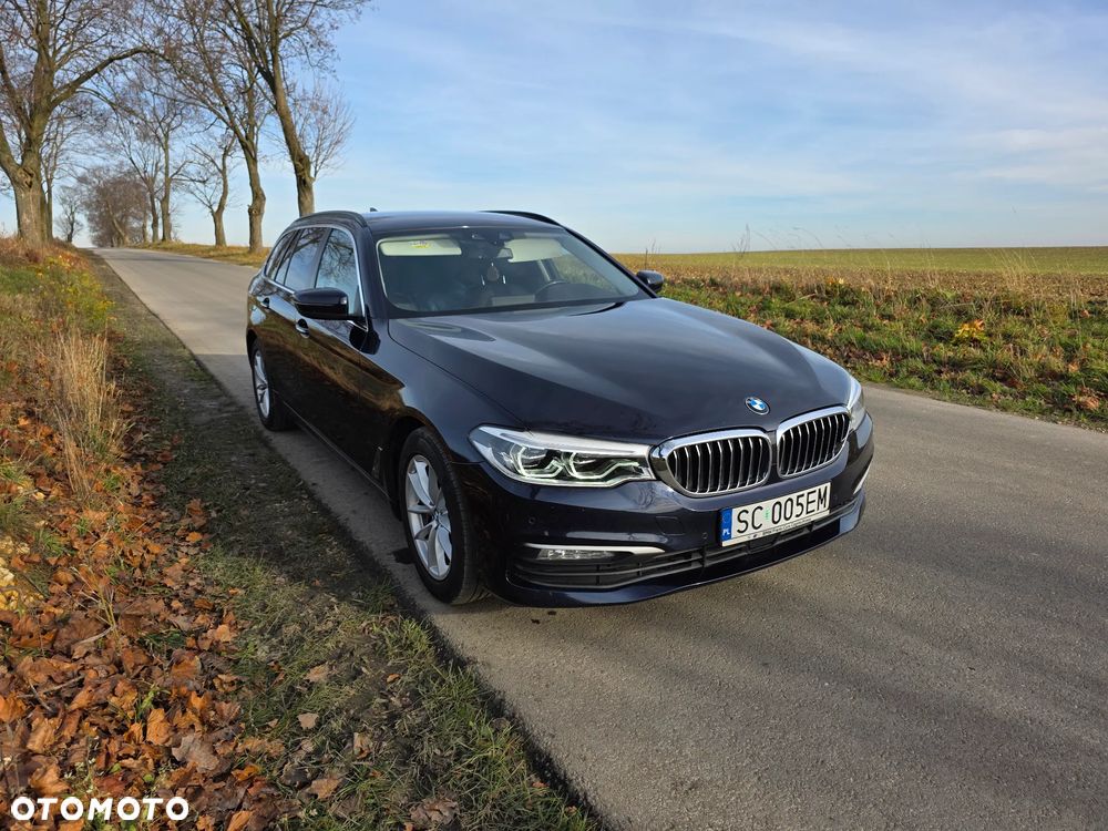 BMW Seria 5 530i Luxury Line - 2