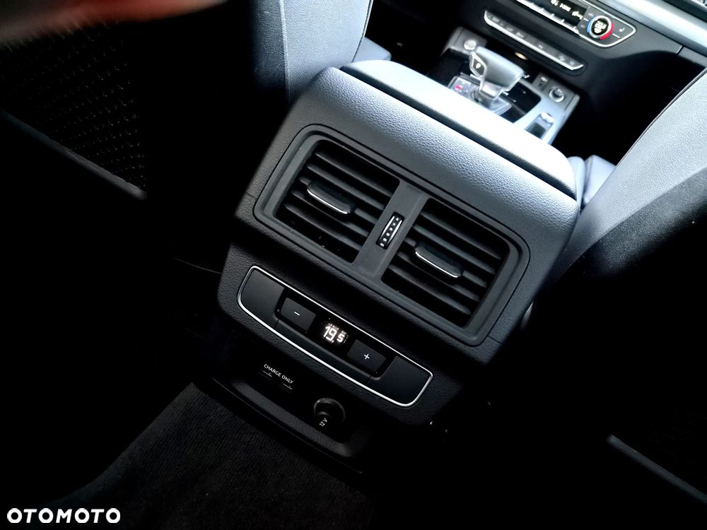 Audi Q5 Sportback 50 TFSIe quattro S tronic S line - 19