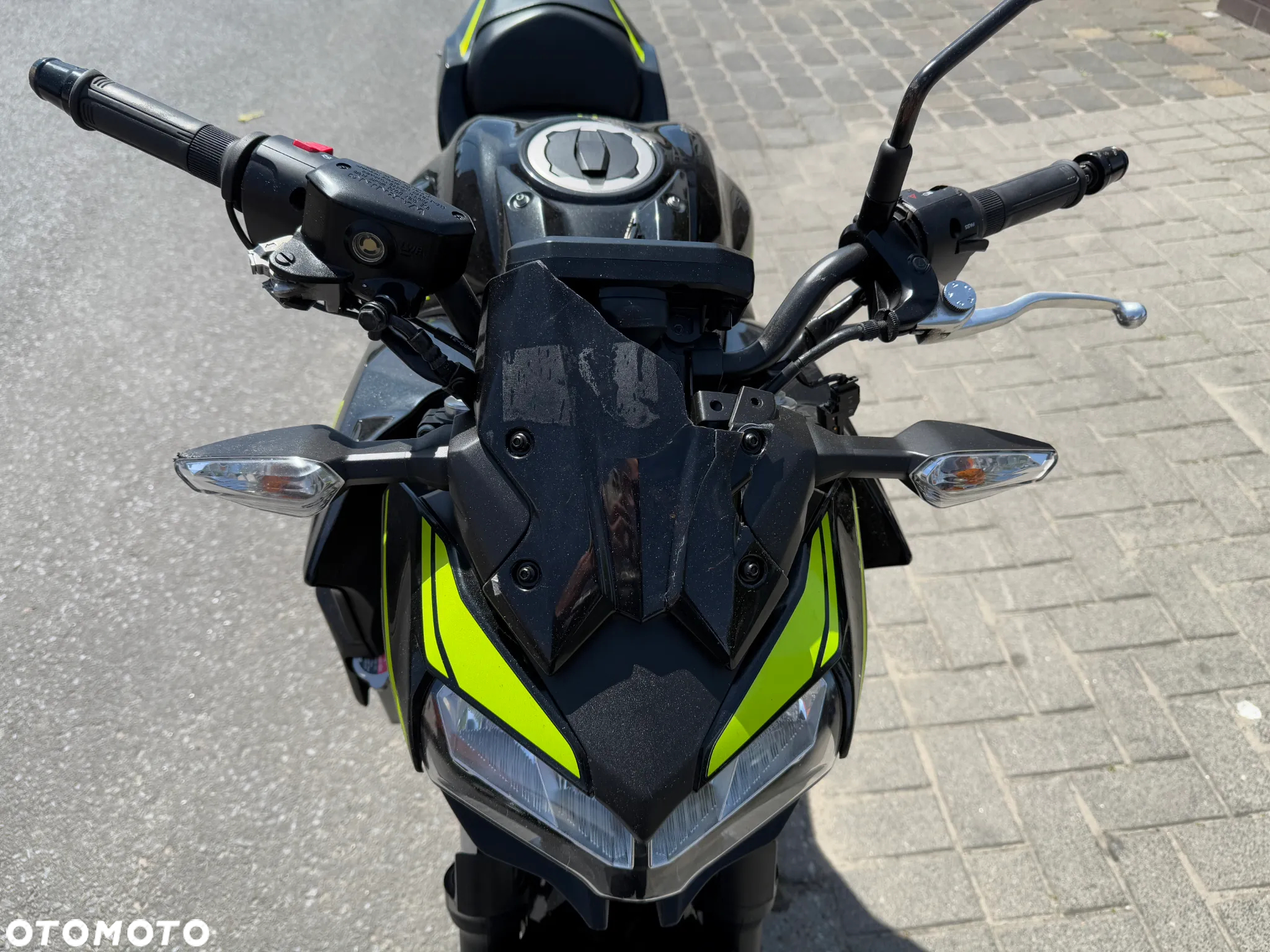 Kawasaki Z 650 - 17