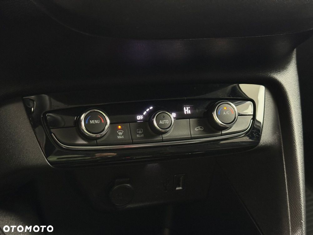 Opel Corsa 1.2 Elegance S&S - 24