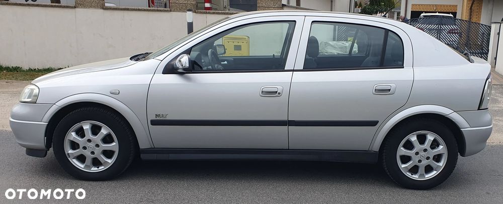 Opel Astra - 6