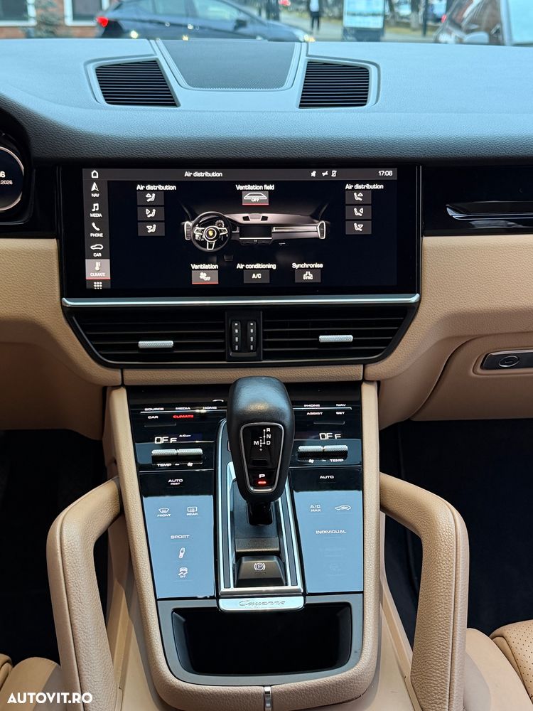 Porsche Cayenne Standard - 13