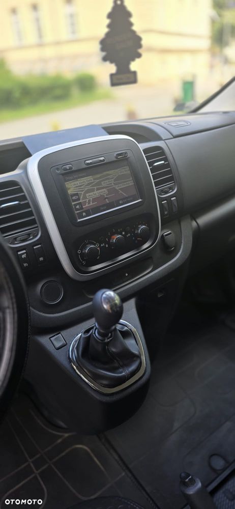 Opel Vivaro L1H1 2.9t Elegance Business - 11