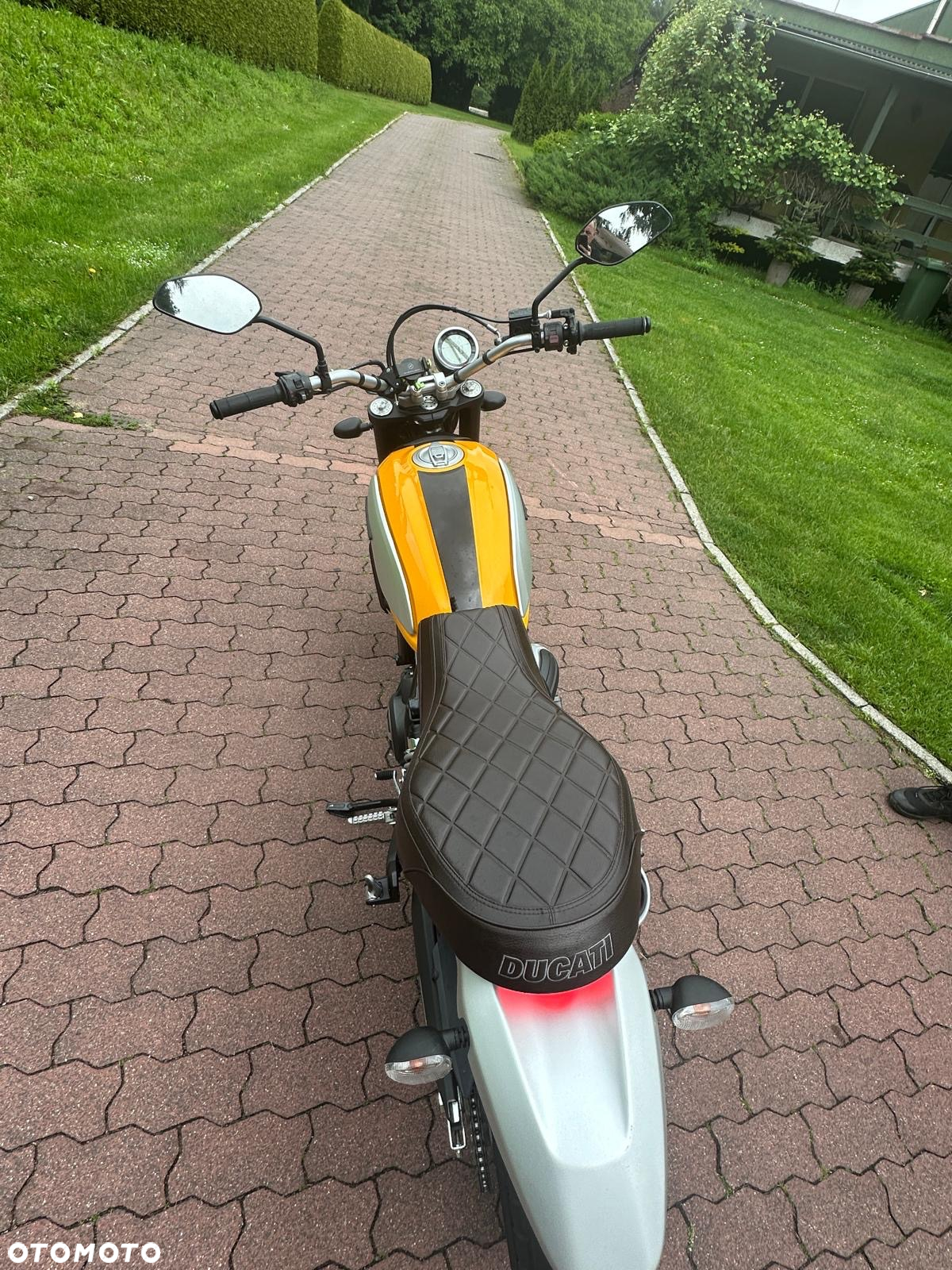 Ducati Scrambler - 8