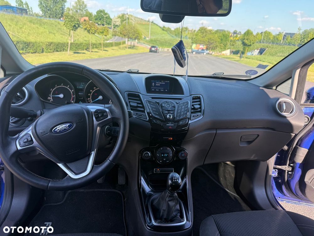 Ford Fiesta 1.0 EcoBoost Titanium - 14