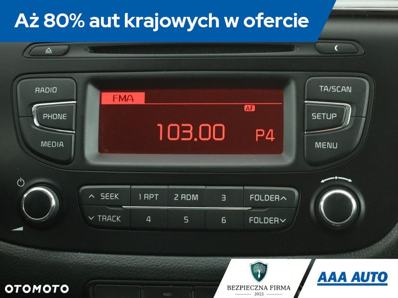 Kia Ceed - 10