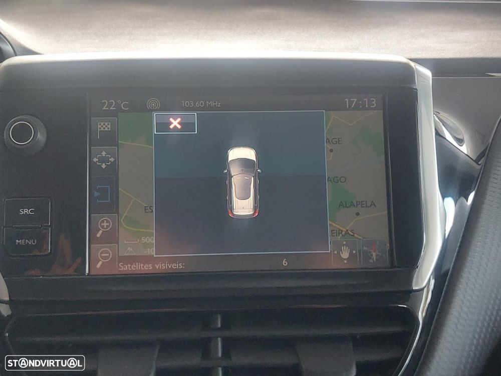 Peugeot 2008 1.2 PureTech Allure - 27