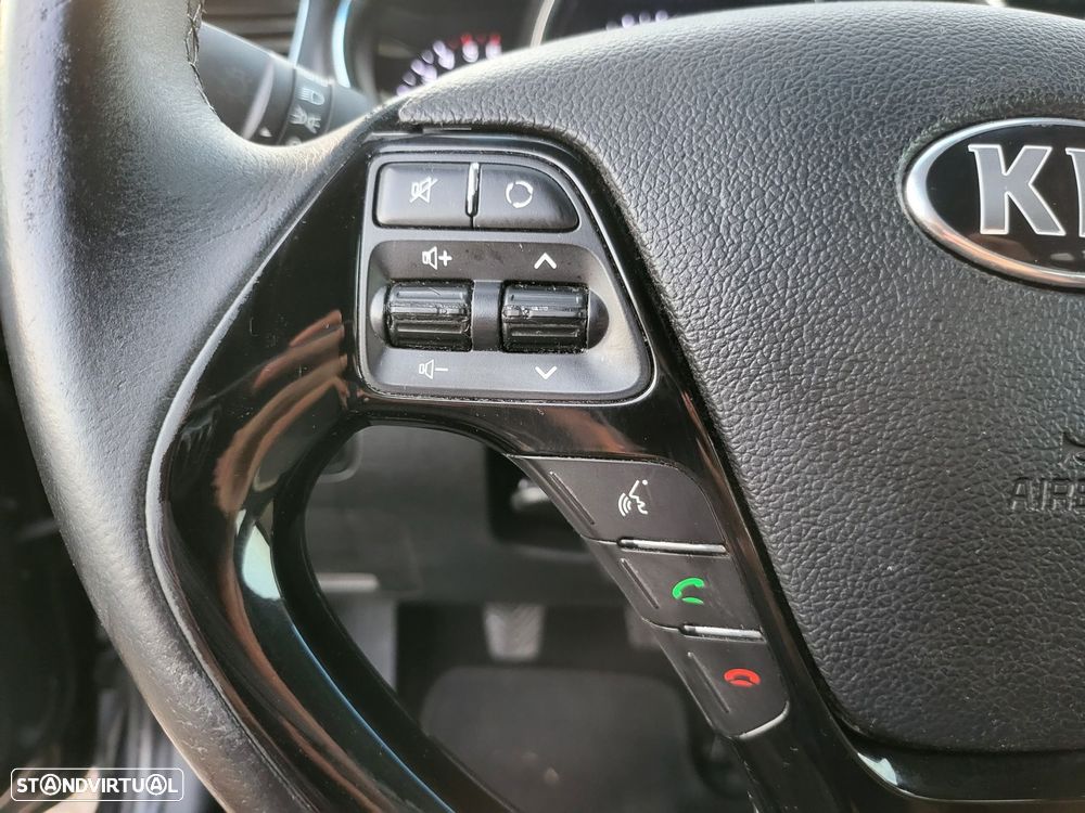 Kia Ceed 1.6 CRDi Prime - 16