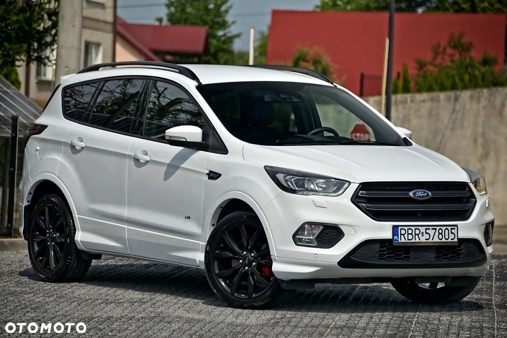 Ford Kuga 2.0 TDCi 4x4 ST-Line - 14