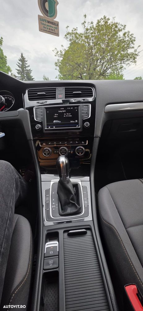 Volkswagen Golf 1.4 TSI BlueMotion Technology DSG Allstar - 8