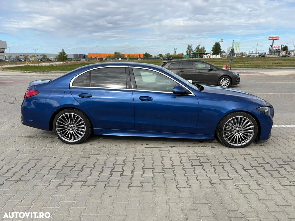 Mercedes-Benz C 300 d MHEV - 12