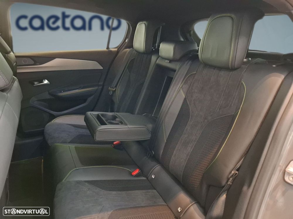 Peugeot 308 1.2 Hybrid GT e-DCS6 — fotografia 10