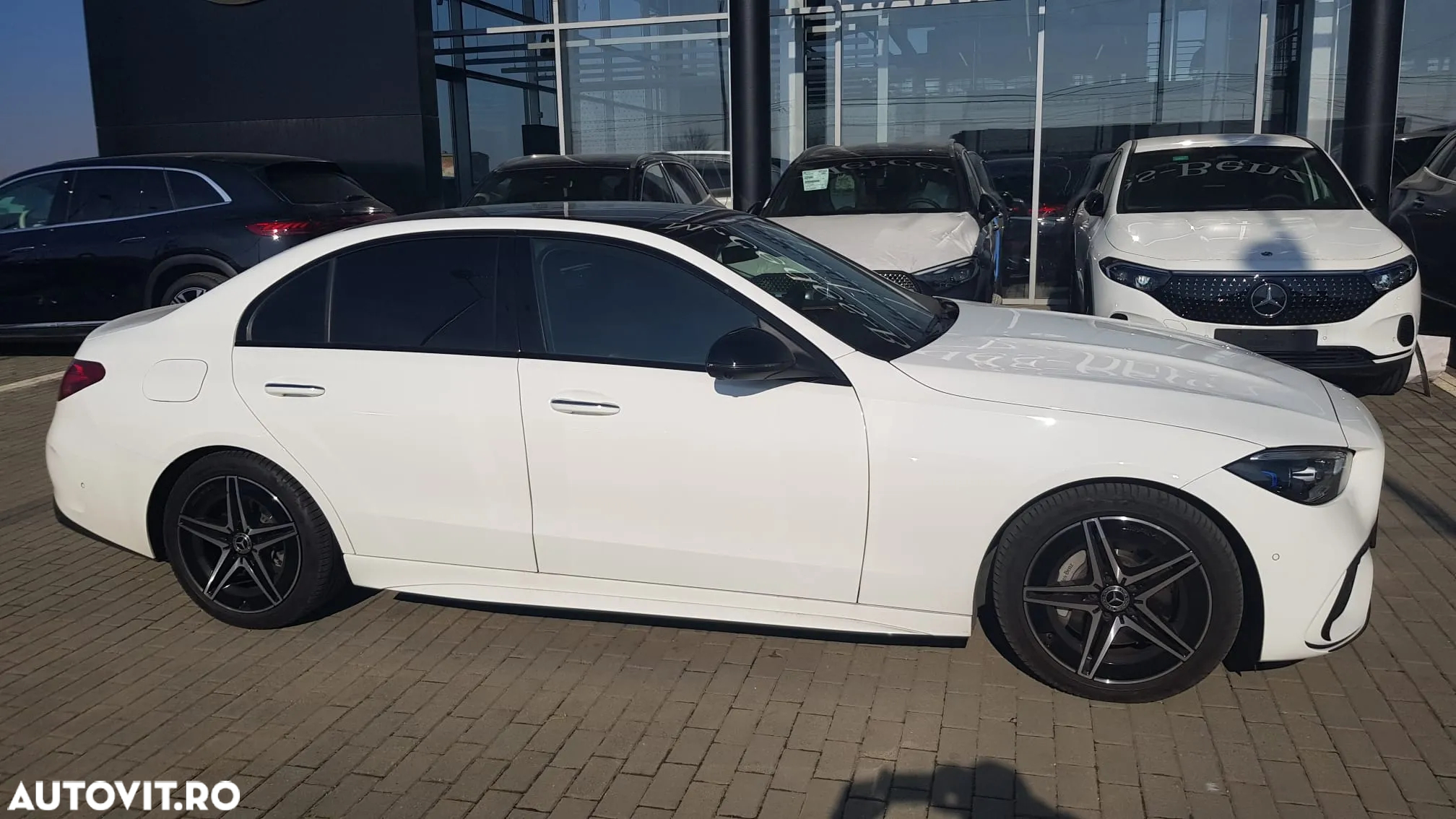 Mercedes-Benz C 300 4MATIC Aut. - 9