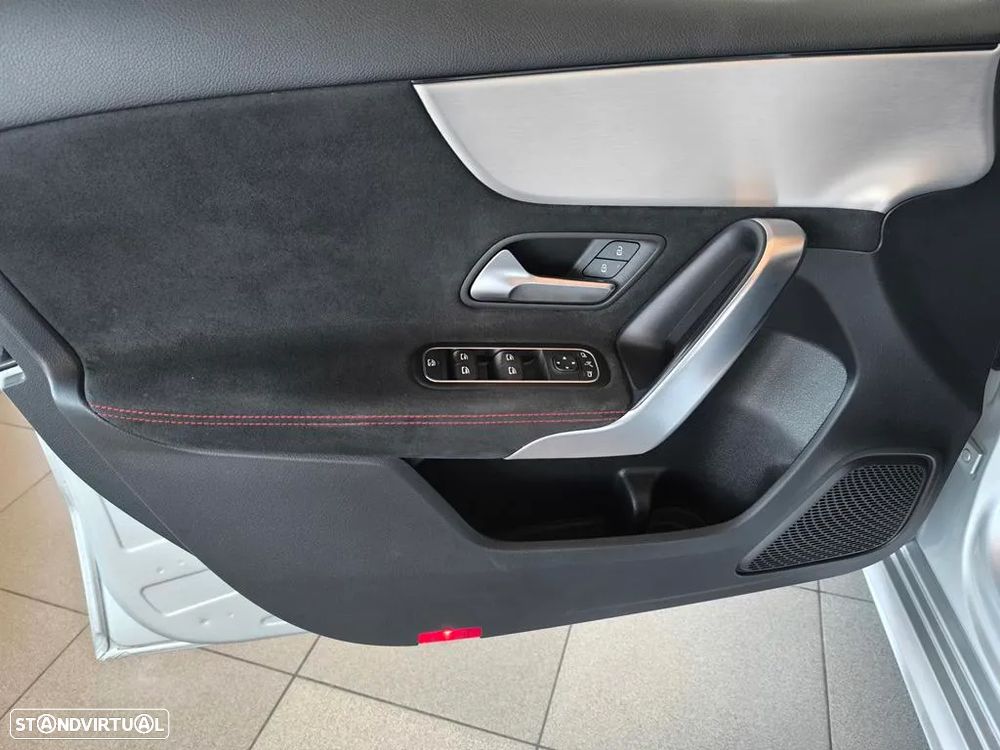 Mercedes-Benz A 180 d AMG Line Aut. - 11