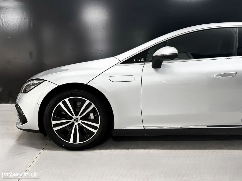 Mercedes-Benz EQE - 5