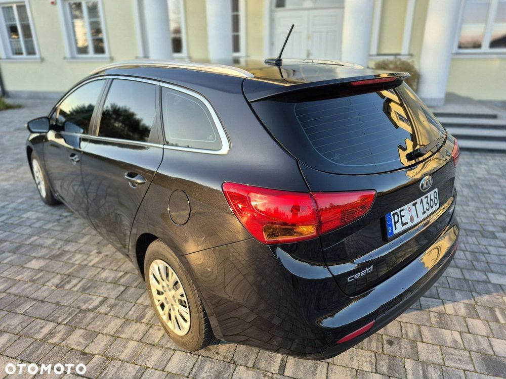 Kia Ceed - 5