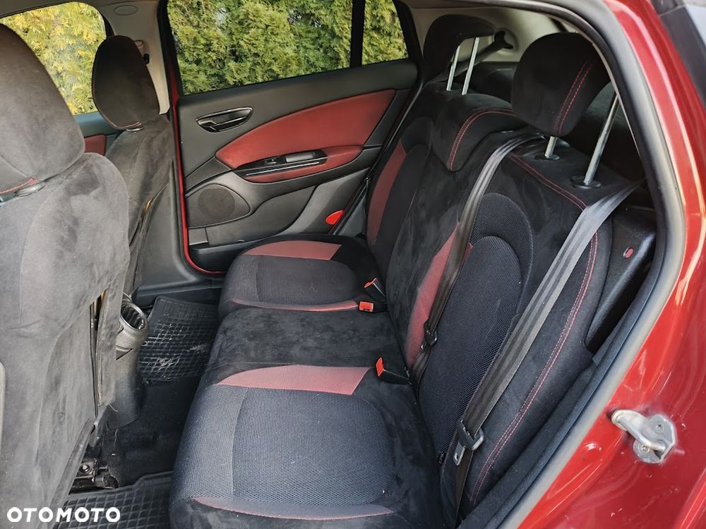 Fiat Bravo ver-1-6-multijet-16v-dpf-emotion - 11