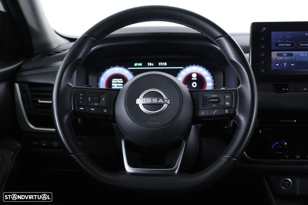 Nissan Qashqai 1.3 DIG-T N-Connecta LED Xtronic - 19