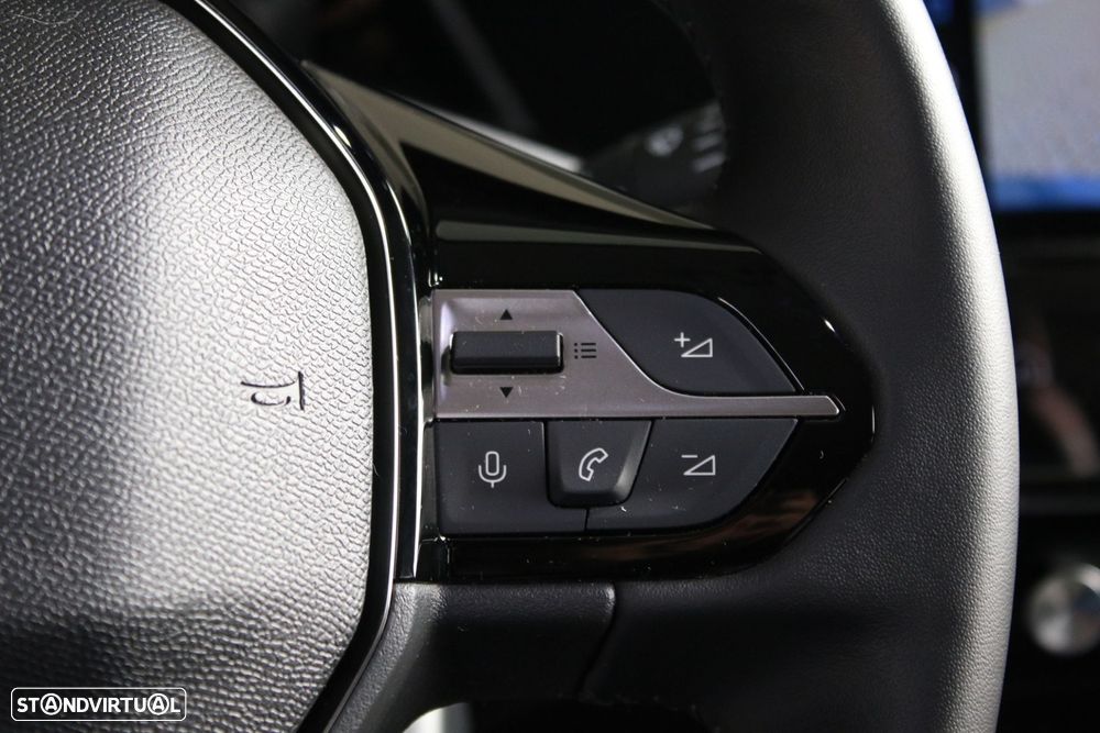 Peugeot 308 SW 1.2 PureTech Allure EAT8 - 23