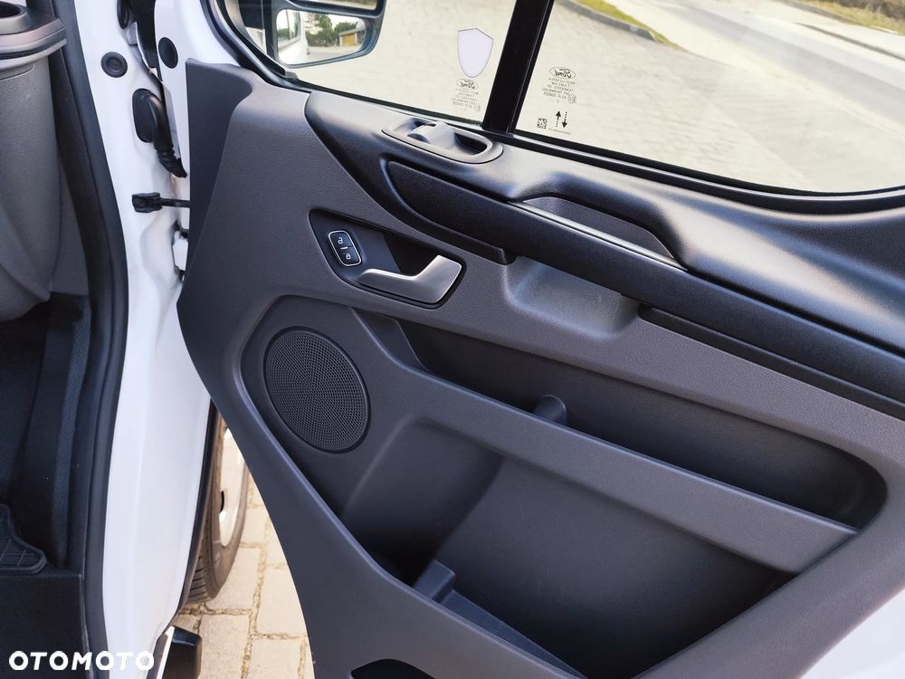 Ford Transit Custom - 33