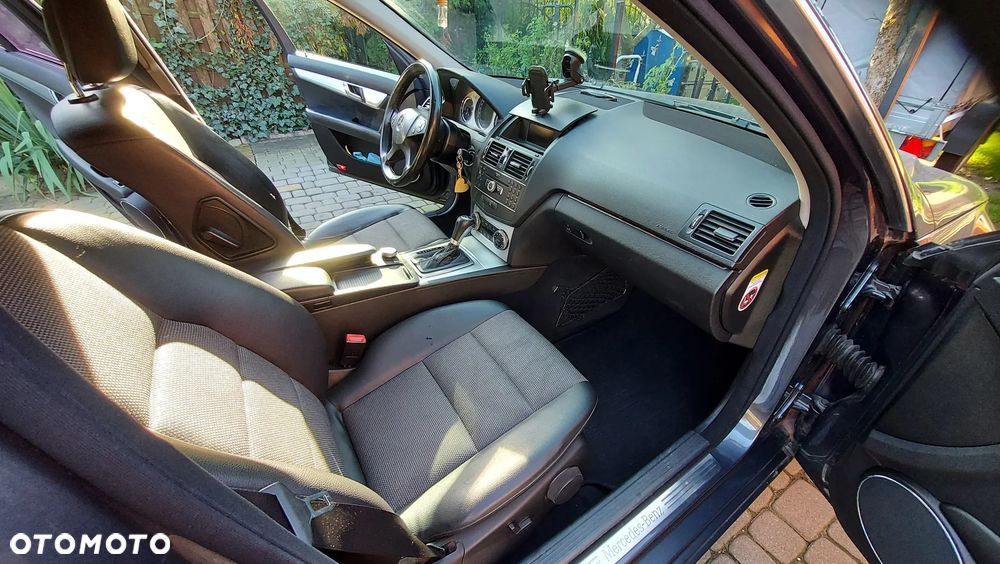 Mercedes-Benz Klasa C 200 CDI DPF Automatik Avantgarde - 12