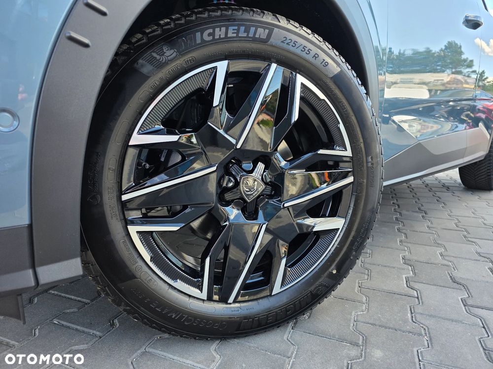 Peugeot 3008 1.2 PureTech mHEV GT E-DCS6 - 13
