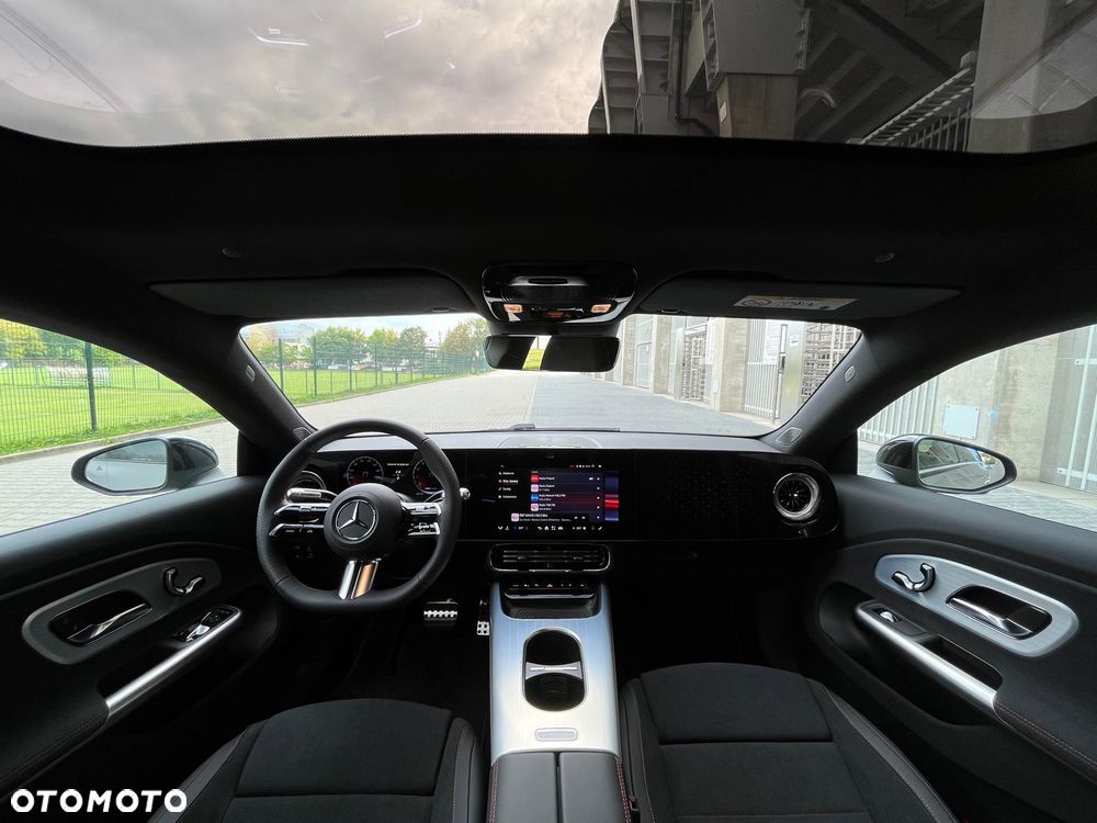 Mercedes-Benz CLA - 11