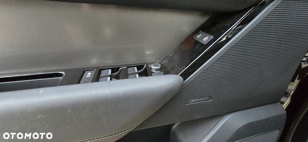 Land Rover Range Rover Velar 2.0 P250 S - 20