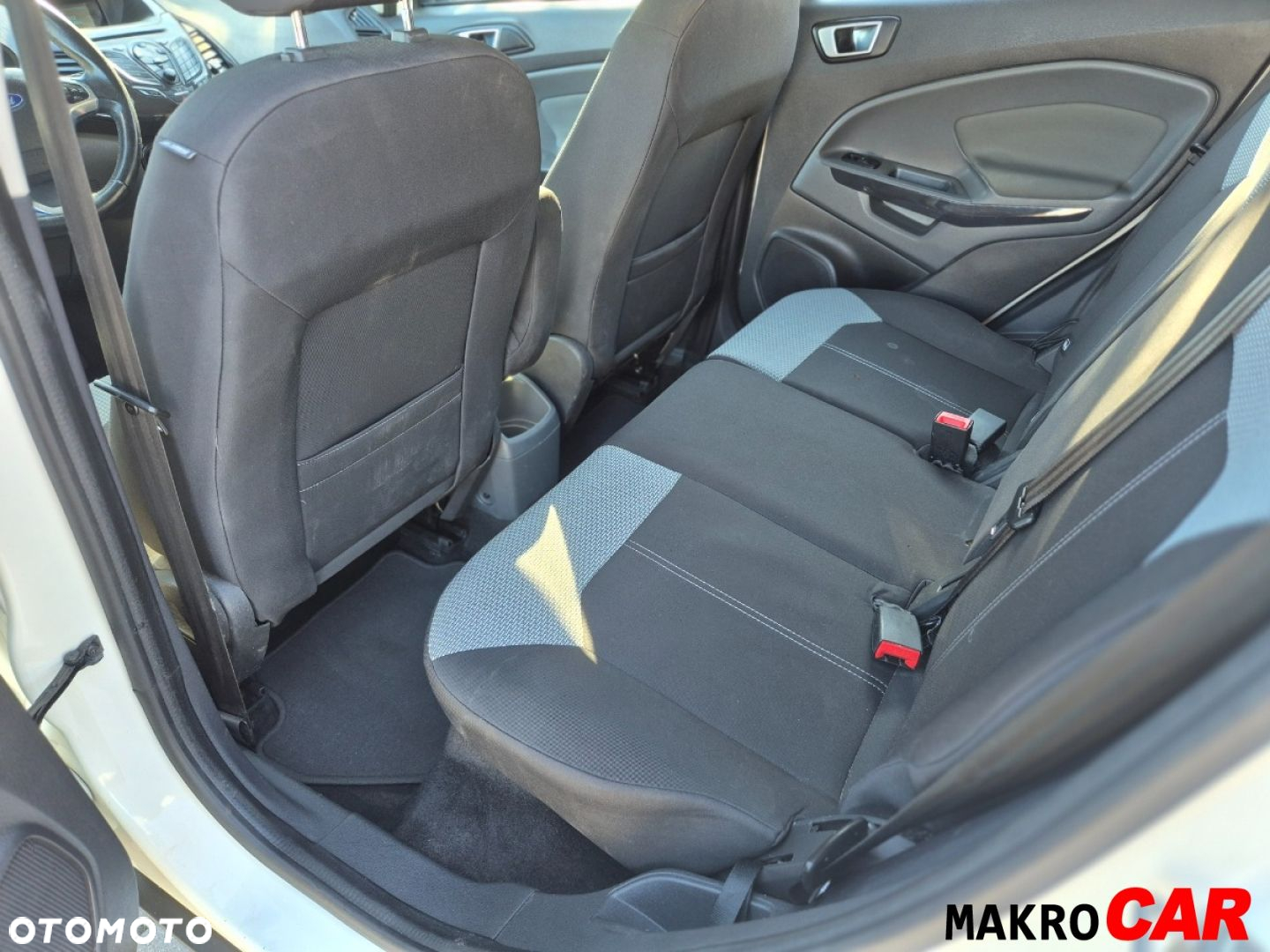 Ford EcoSport - 12