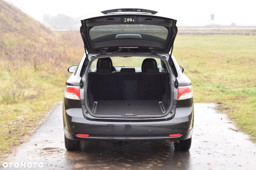 Toyota Avensis 2.2 D-CAT Executive - 7