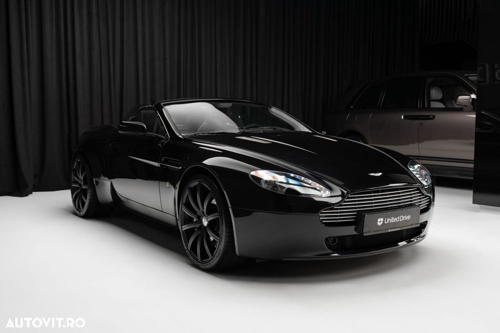Aston Martin V8 Vantage - 3
