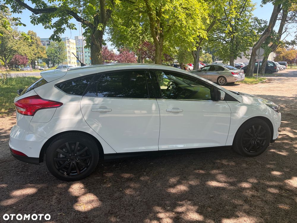 Ford Focus 1.5 EcoBoost STart-Stopp-System TITANIUM - 9